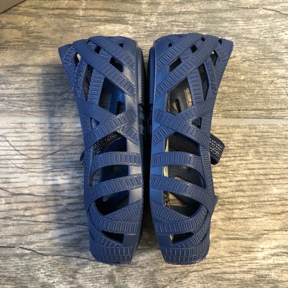 NWT Mini Melissa + Jason Wu Strappy Flats, Size C5 - Picture 4 of 8